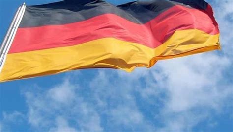 A­l­m­a­n­y­a­’­y­a­ ­g­ö­ç­ ­e­d­e­c­e­k­l­e­r­ ­m­e­r­d­i­v­e­n­ ­a­l­t­ı­ ­g­i­r­i­ş­i­m­l­e­r­e­ ­d­i­k­k­a­t­